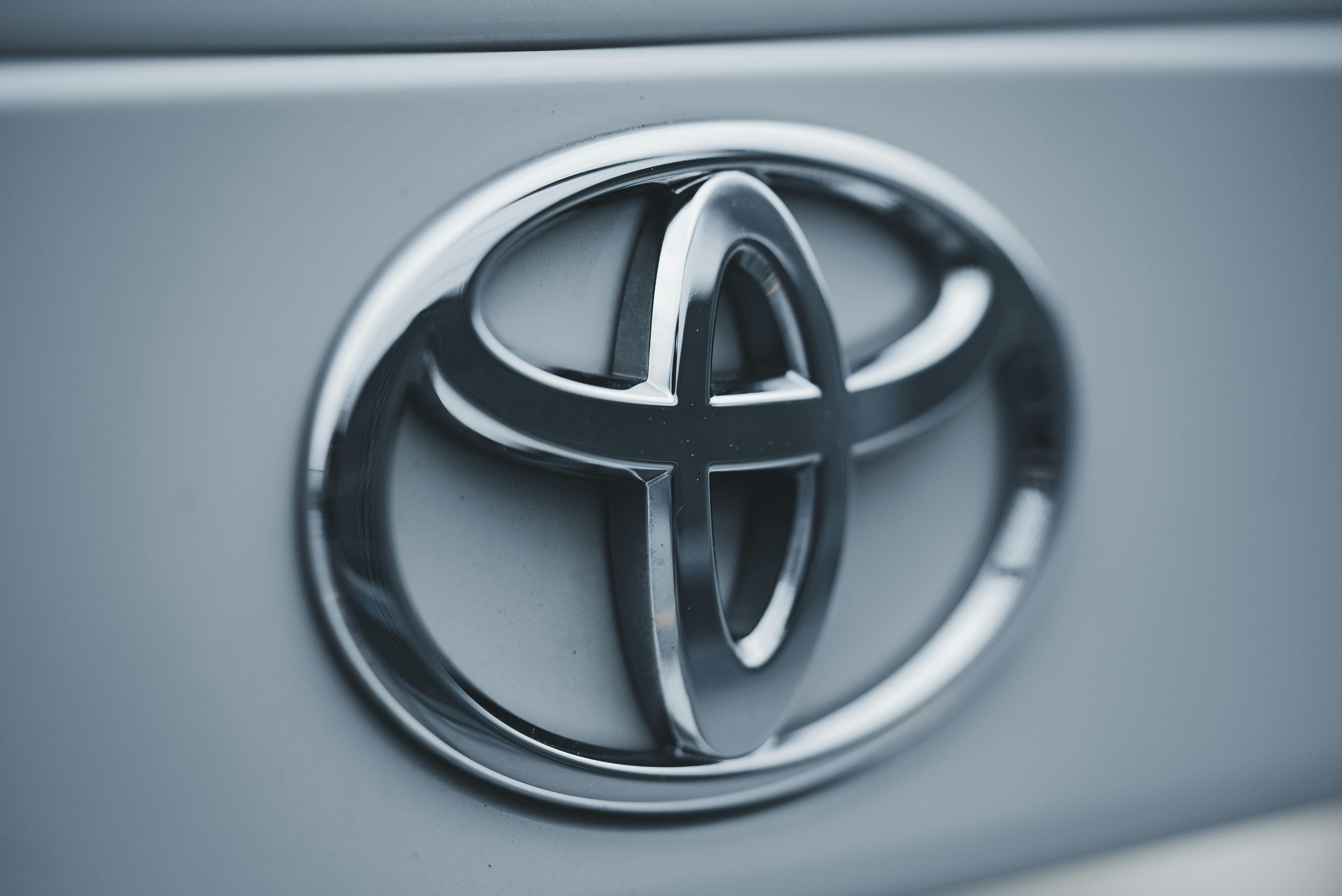 TOYOTA