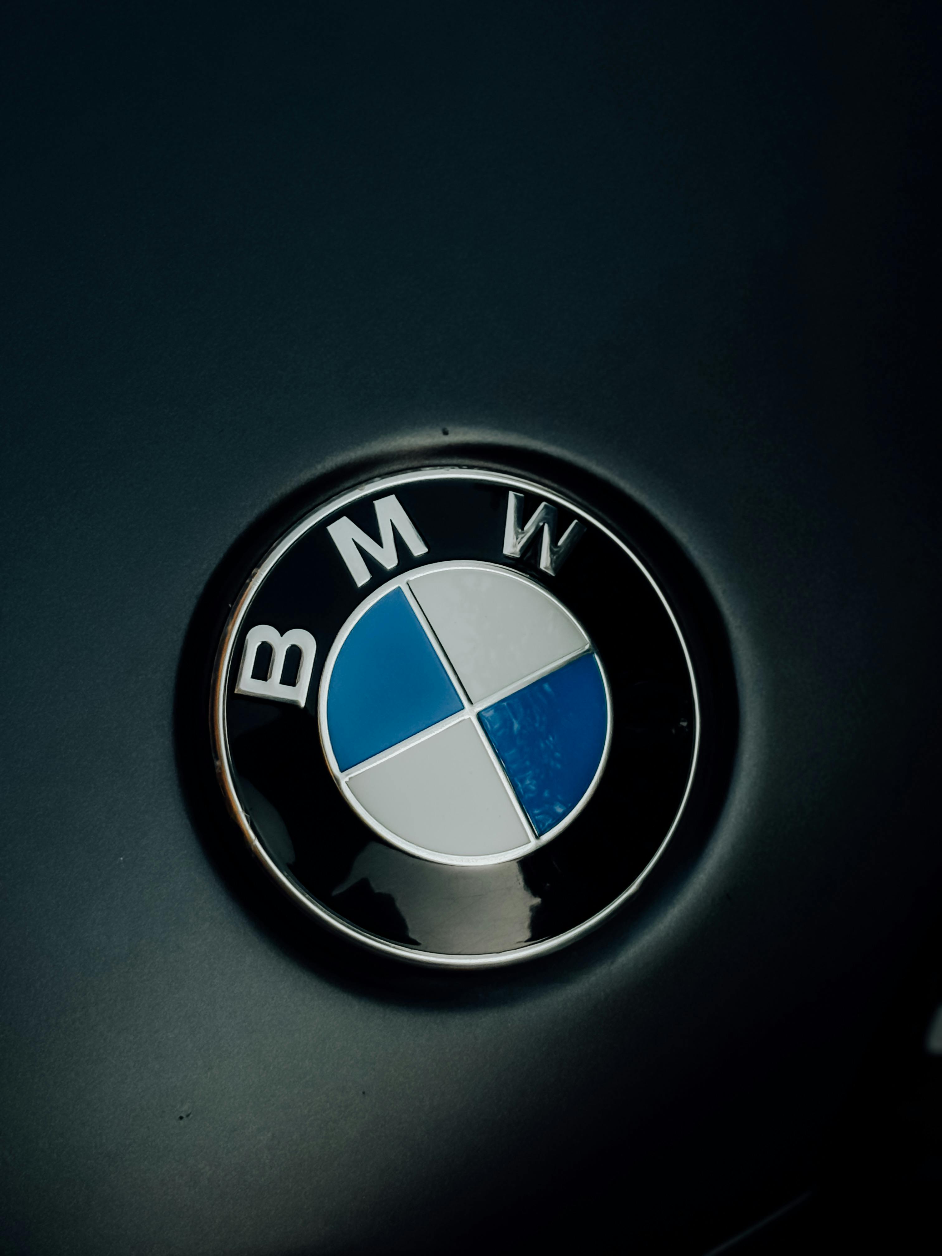Compact & Sedan